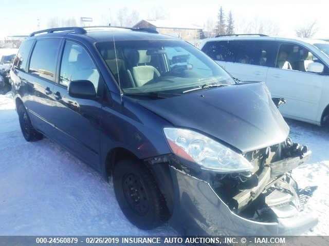 5TDBK23C67S007868 - 2007 TOYOTA SIENNA LE GRAY photo 1