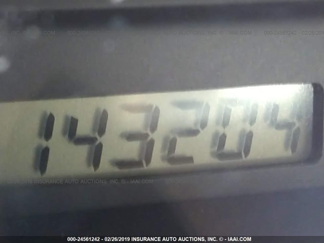 JTDBE32K720060824 - 2002 TOYOTA CAMRY LE/XLE/SE GRAY photo 7