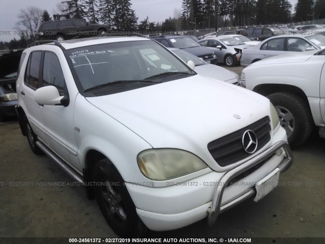 4JGAB54EXYA154752 - 2000 MERCEDES-BENZ ML 320 WHITE photo 1