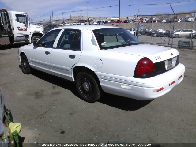 2FAFP71W33X134241 - 2003 FORD CROWN VICTORIA POLICE INTERCEPTOR WHITE photo 3