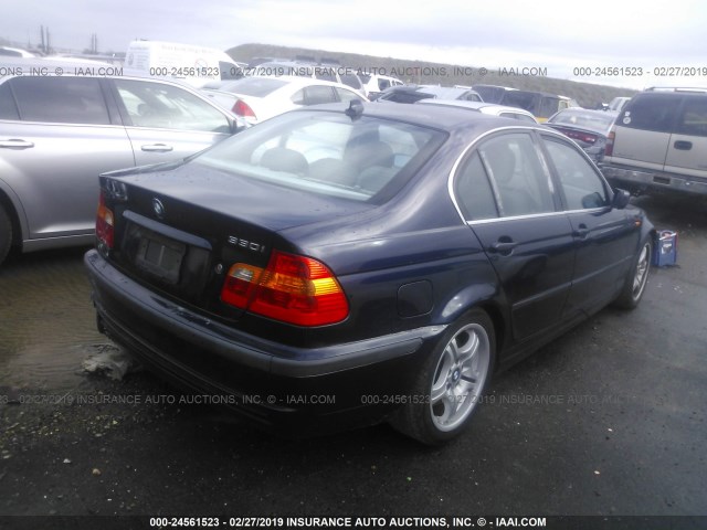 WBAEV53415KM38988 - 2005 BMW 330 I BLUE photo 4