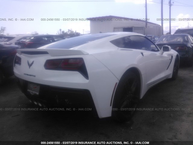 1G1YH2D7XH5102573 - 2017 CHEVROLET CORVETTE STINGRAY/1LT/Z51 WHITE photo 4