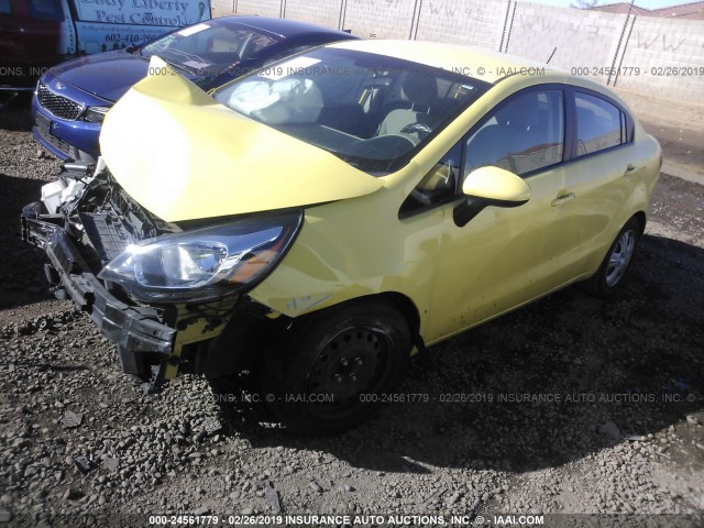 KNADM4A3XG6594719 - 2016 KIA RIO LX YELLOW photo 2