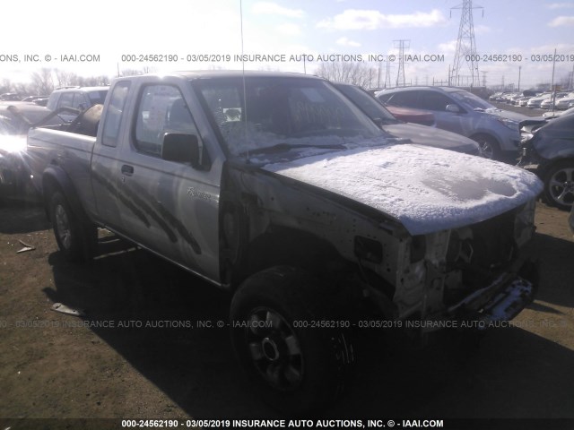 1N6DD26Y3WC362116 - 1998 NISSAN FRONTIER KING CAB XE/KING CAB SE SILVER photo 1
