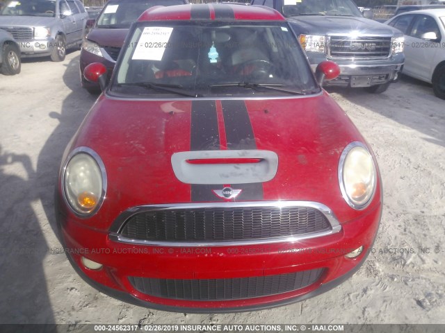 WMWMM33549TP91852 - 2009 MINI COOPER S CLUBMAN RED photo 6