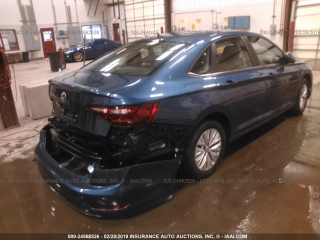 3VWC57BU7KM070115 - 2019 VOLKSWAGEN JETTA S/SE/R-LINE BLUE photo 4