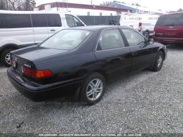 4T1BG22K41U064563 - 2001 TOYOTA CAMRY CE/LE/XLE 黑色 照片 4