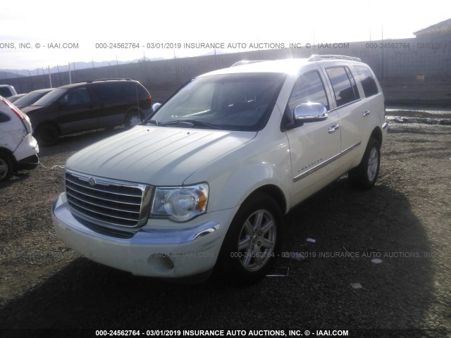 1A8HX58N07F586016 - 2007 CHRYSLER ASPEN LIMITED WHITE photo 2