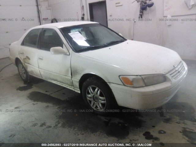 4T1BG22K51U836956 - 2001 TOYOTA CAMRY CE/LE/XLE WHITE photo 1