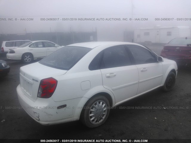 KL5JD56Z06K315993 - 2006 SUZUKI FORENZA WHITE photo 4