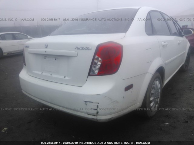 KL5JD56Z06K315993 - 2006 SUZUKI FORENZA WHITE photo 6