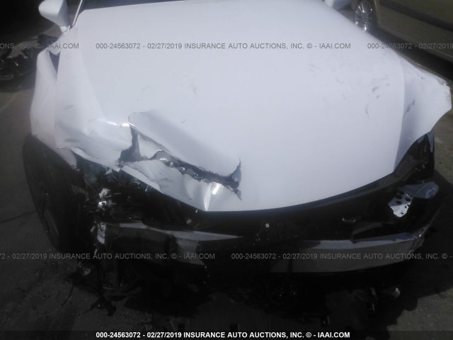 JTHBA1D29J5071630 - 2018 LEXUS IS 300 WHITE photo 6