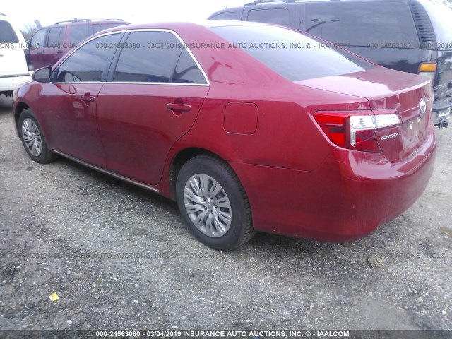 4T4BF1FK5ER369508 - 2014 TOYOTA CAMRY L/SE/LE/XLE 红色 照片 3