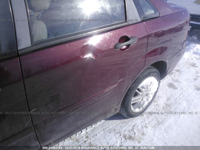 1FAFP34N37W182819 - 2007 FORD FOCUS ZX4/S/SE/SES მუქწითელი ფოტო 6