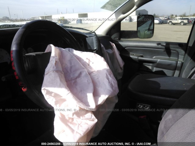 3D7KS28C25G711592 - 2005 DODGE RAM 2500 ST/SLT 白色 照片 5