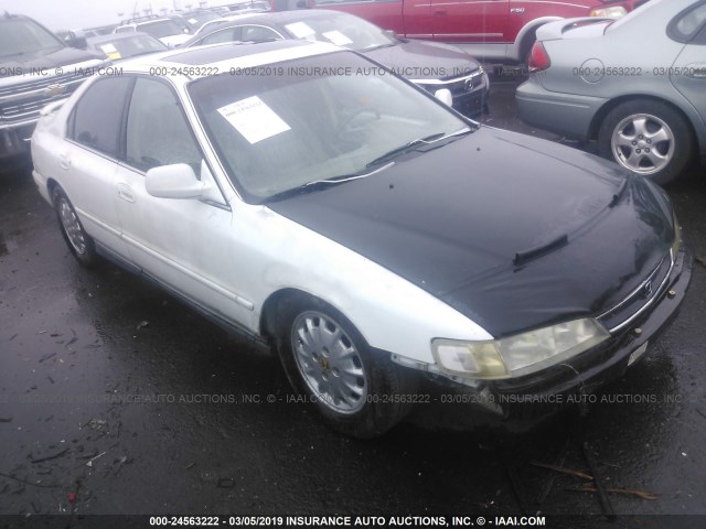 1HGCD5666VA138543 - 1997 HONDA ACCORD EX/EX-R WHITE photo 1