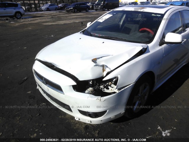 JA3AU26U69U000720 - 2009 MITSUBISHI LANCER ES/ES SPORT WHITE photo 6