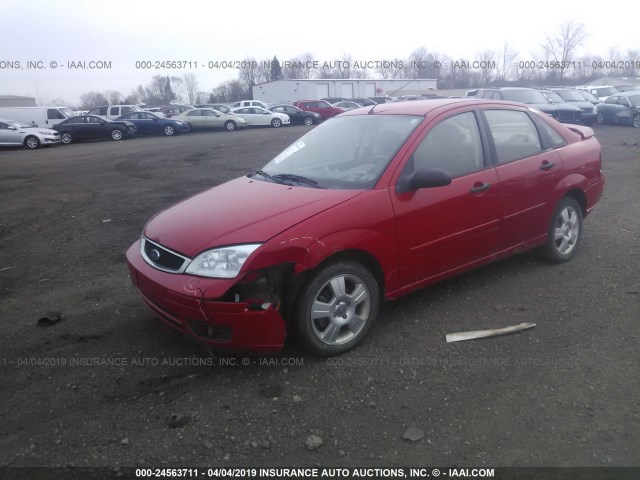 1FAFP34N95W285787 - 2005 FORD FOCUS ZX4 RED photo 2