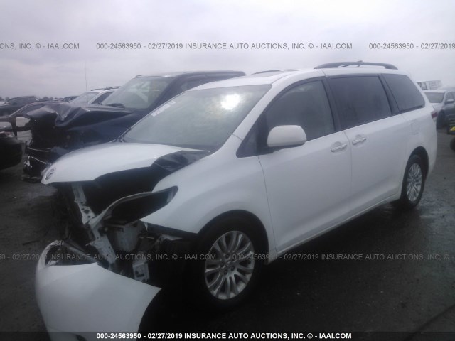 5TDYK3DC6BS155297 - 2011 TOYOTA SIENNA XLE/LIMITED WHITE photo 2