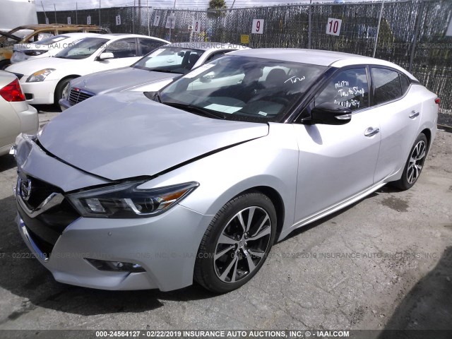 1N4AA6AP7JC388642 - 2018 NISSAN MAXIMA 3.5S/SV/SL/SR/PLAT SILVER photo 2