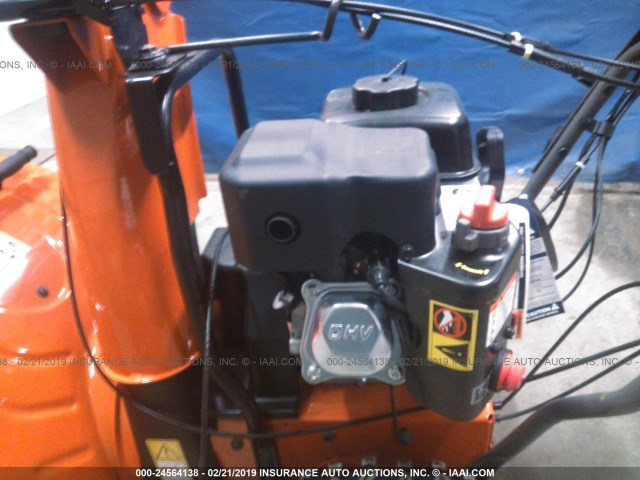 091218M005446 - 2018 HUSQVARNA SNOWBLOWER  ORANGE photo 6