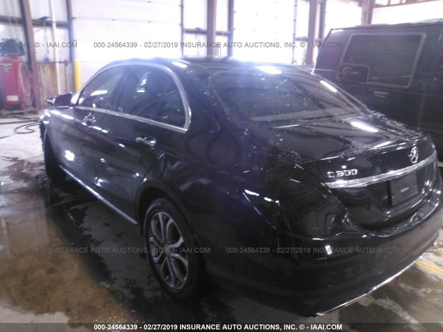 55SWF4KB4FU008335 - 2015 MERCEDES-BENZ C 300 4MATIC Schwarz Foto 3