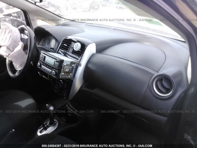 3N1CE2CP5FL373178 - 2015 NISSAN VERSA NOTE S/S PLUS/SV/SL/SR BLACK photo 5