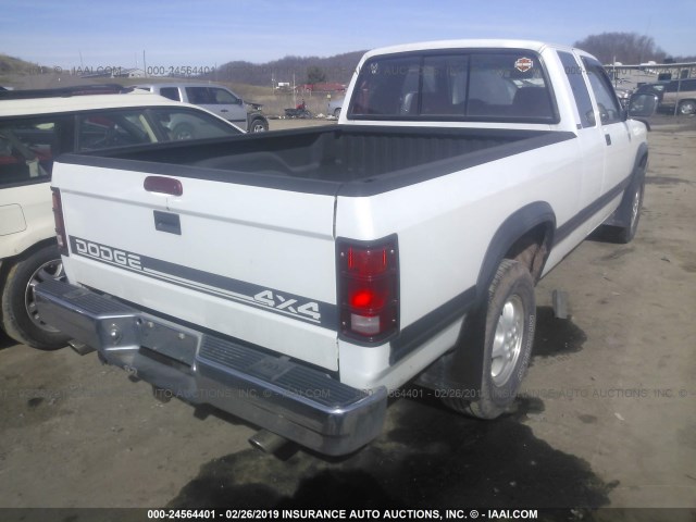 1B7GG23Y8SS215981 - 1995 DODGE DAKOTA WHITE photo 4