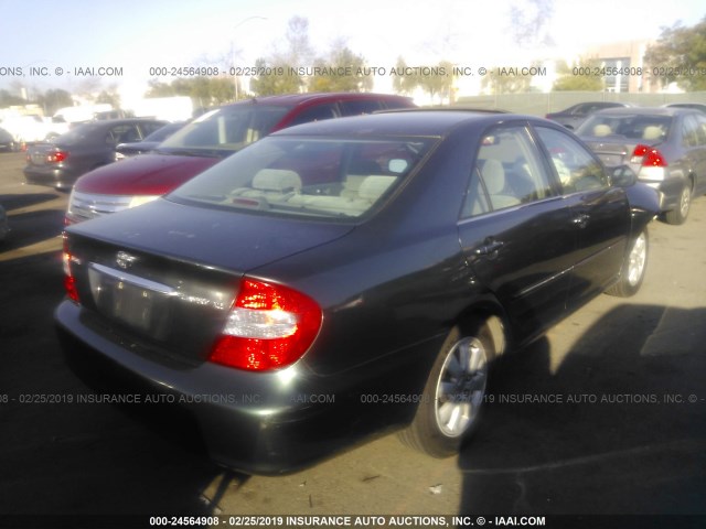 4T1BE30K32U528376 - 2002 TOYOTA CAMRY LE/XLE/SE GREEN photo 4