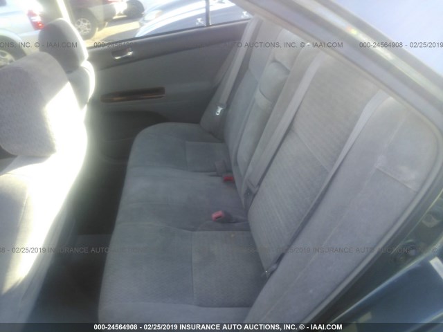 4T1BE30K32U528376 - 2002 TOYOTA CAMRY LE/XLE/SE GREEN photo 8