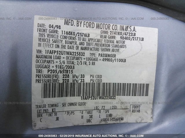 1FAFP52U1WA225832 - 1998 FORD TAURUS LX/SE BLUE photo 9