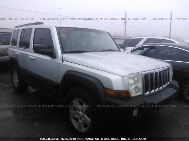 1J8HH48K88C167668 - 2008 JEEP COMMANDER SPORT SILVER photo 1