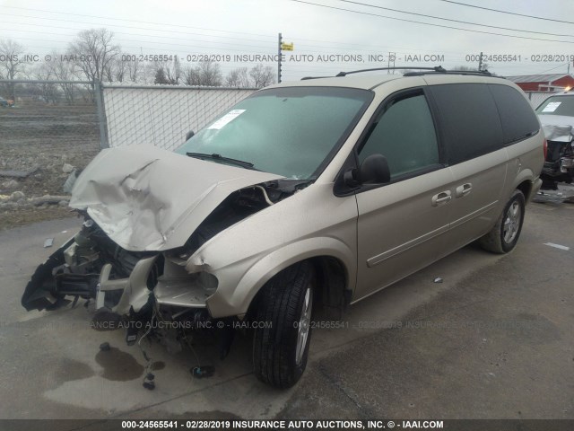 2D4GP44L55R522712 - 2005 DODGE GRAND CARAVAN SXT GOLD photo 2