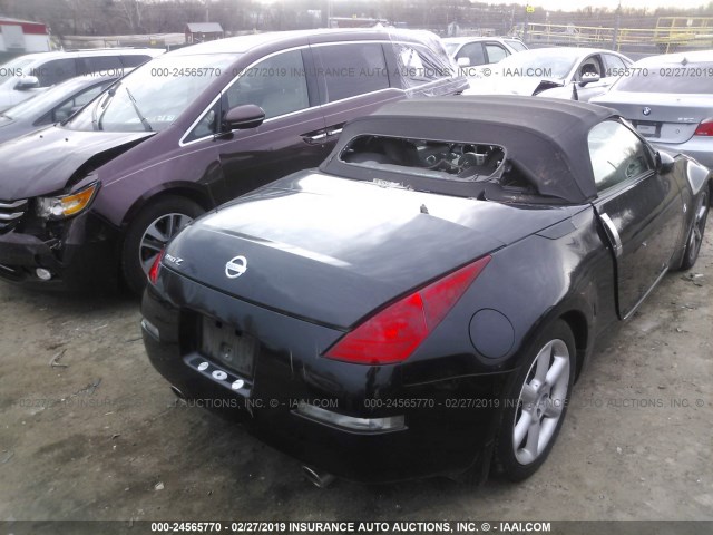 JN1AZ36A85M759977 - 2005 NISSAN 350Z ROADSTER BLACK photo 4