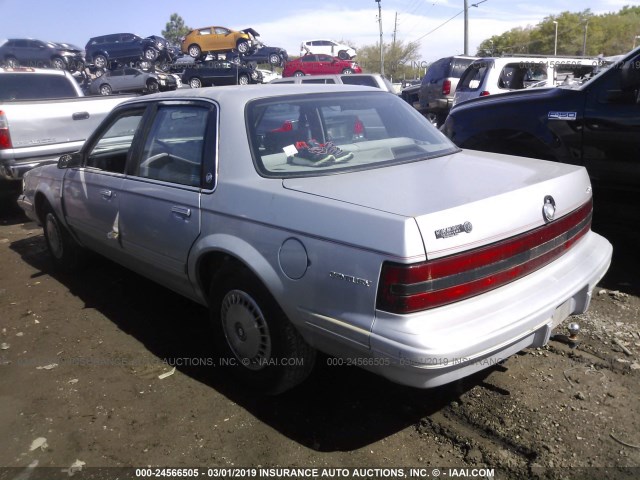 1G4AG55N9P6403141 - 1993 BUICK CENTURY SPECIAL SILVER photo 3