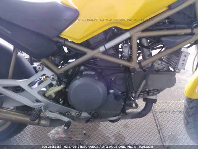 ZDM1RC3L2YB009367 - 2000 DUCATI M750 YELLOW photo 8