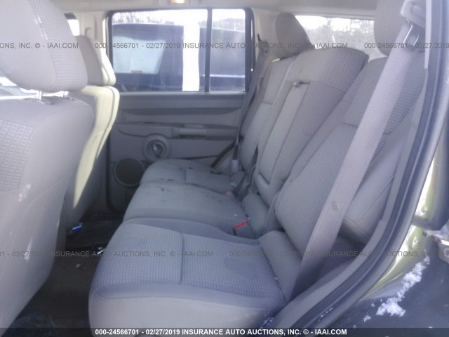 1J8HG48K66C273472 - 2006 JEEP COMMANDER GREEN photo 8