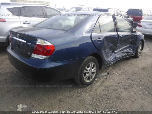 4T1BF32K75U109350 - 2005 TOYOTA CAMRY LE/XLE/SE BLUE photo 4