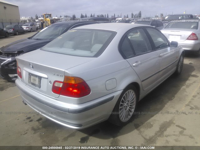 WBAAV53451JS93811 - 2001 BMW 330 I SILVER photo 4