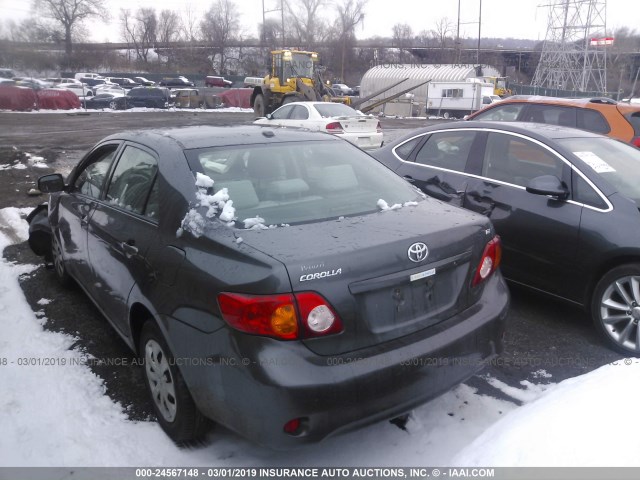 JTDBL40E999020372 - 2009 TOYOTA COROLLA LE/XLE GRAY photo 3