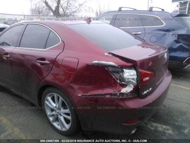 JTHBK262472040490 - 2007 LEXUS IS 250 RED photo 6