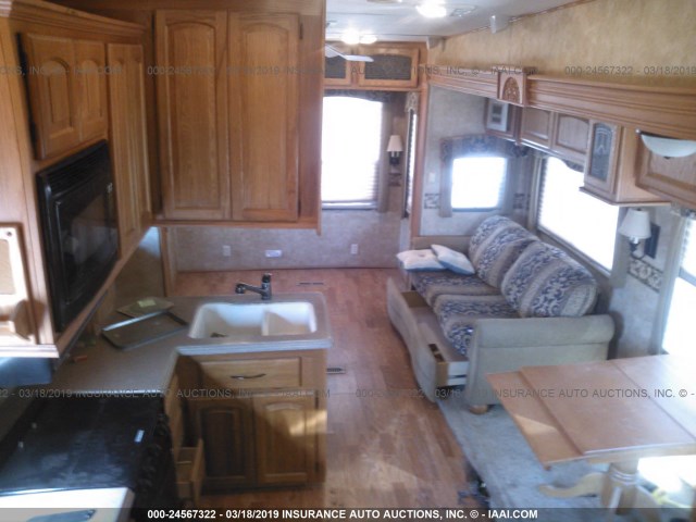 5SFGF30268E009684 - 2008 HEARTLAND BIG COUNTR  白色 照片 8