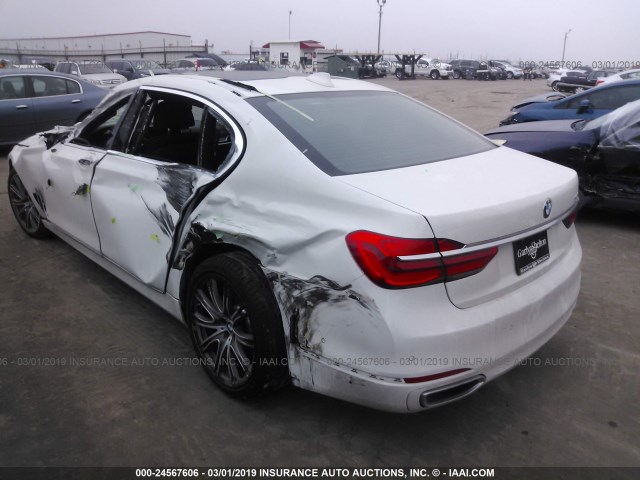 WBA7E2C58KB216685 - 2019 BMW 740 I WHITE photo 3