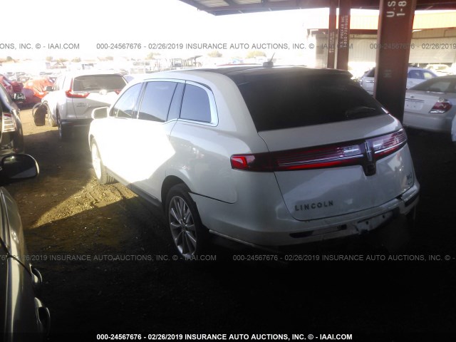 2LMHJ5AT2CBL54255 - 2012 LINCOLN MKT WHITE photo 3