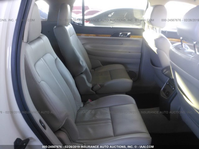 2LMHJ5AT2CBL54255 - 2012 LINCOLN MKT WHITE photo 8