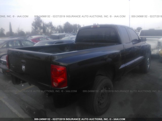 1D7HE42N96S666409 - 2006 DODGE DAKOTA SLT BLACK photo 4