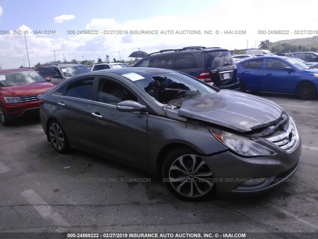 5NPEC4AB4DH636417 - 2013 HYUNDAI SONATA SE/LIMITED GRAY photo 1