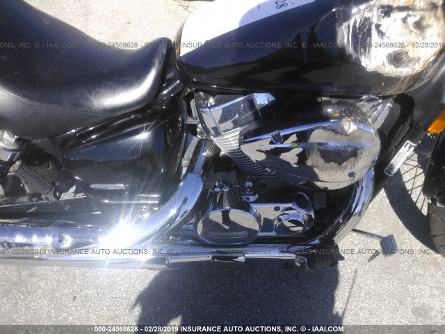 JH2RC534X7M000558 - 2007 HONDA VT750 C2F შავი ფოტო 8