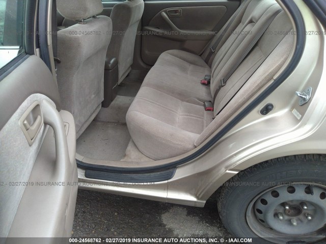 JT2BG22K8W0194695 - 1998 TOYOTA CAMRY CE/LE/XLE 金色 照片 8