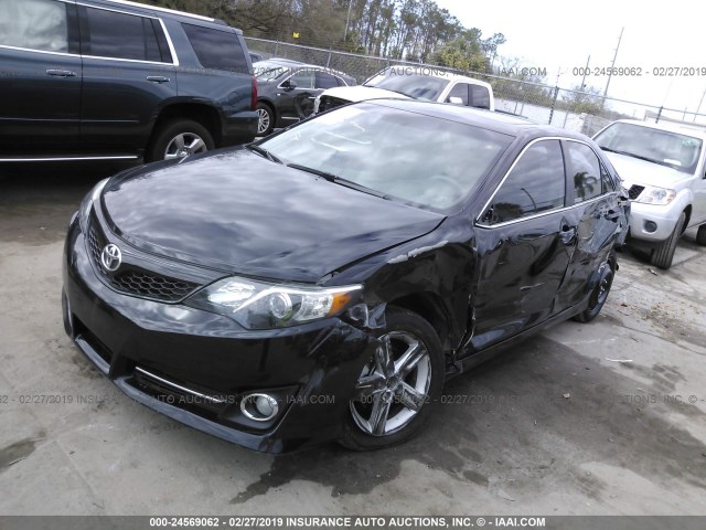 4T1BF1FK0EU431911 - 2014 TOYOTA CAMRY L/SE/LE/XLE 黑色 照片 2